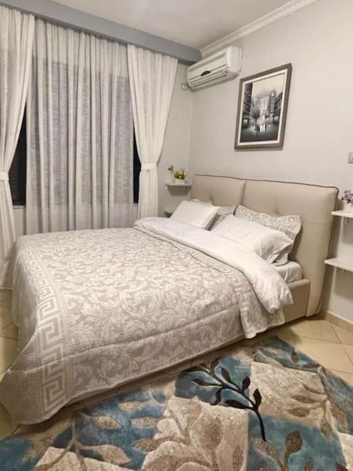 Nice Central Apartment In Tirana City ภายนอก รูปภาพ